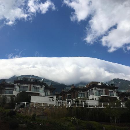 Liman. Cloud Golf Homestay Dali (Yunnan) Exterior foto
